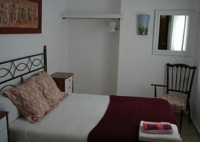 El Portillo Πανσιόν 3*